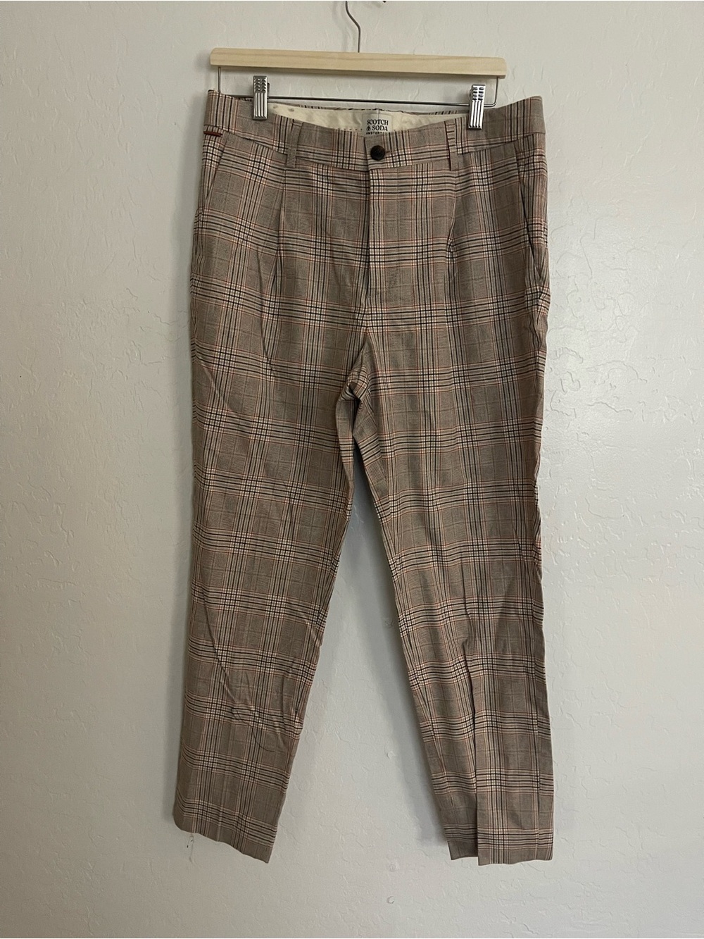 Scotch & Soda Brown Plaid Men’s Dress Pants with Subtle Red Accents
